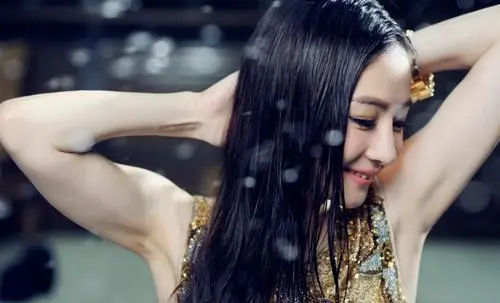 alt, 让一个年仅