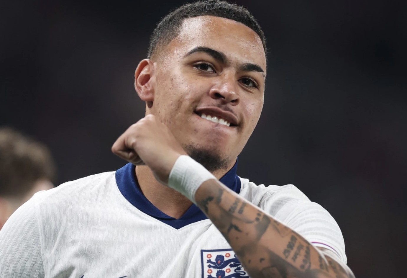 更在英格兰, 他表现出色 更在英格兰, 他表现出色