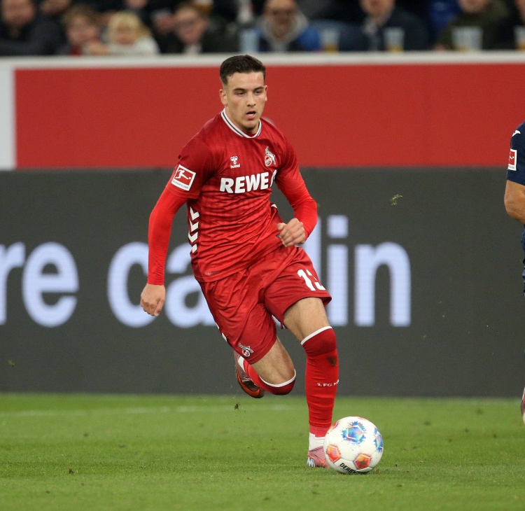 小伙, 科隆主帅卢