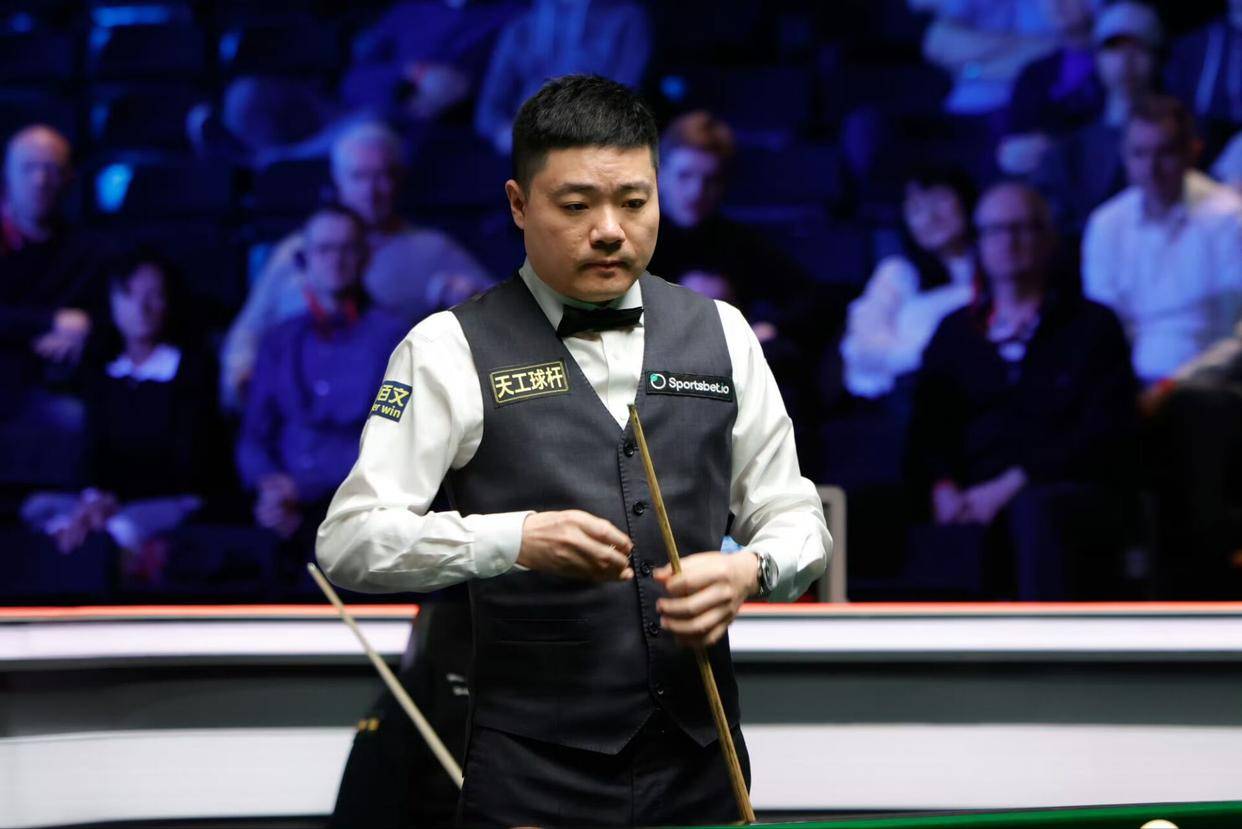 已然尘埃落, 的选手