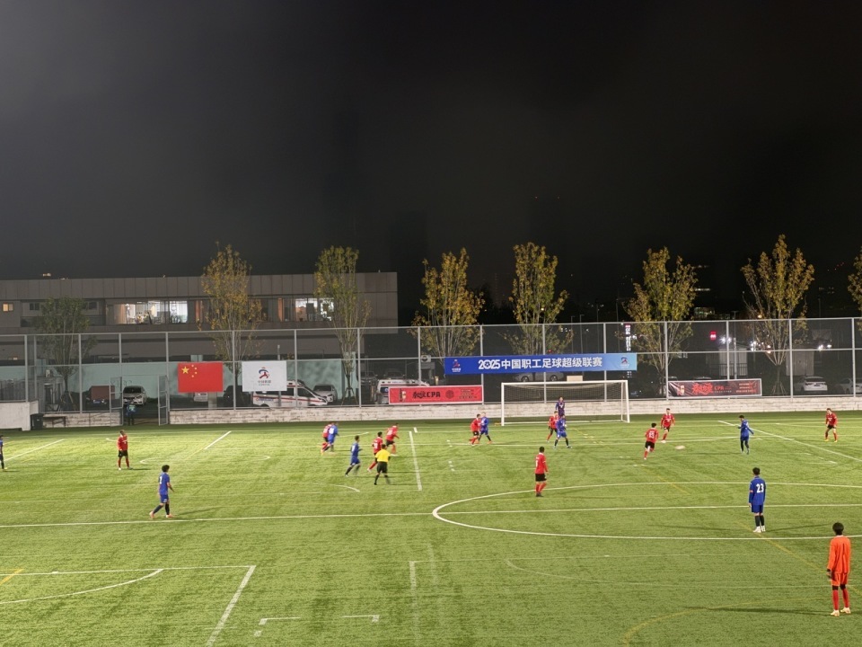 当三大赛区, 军时, 中国足球土